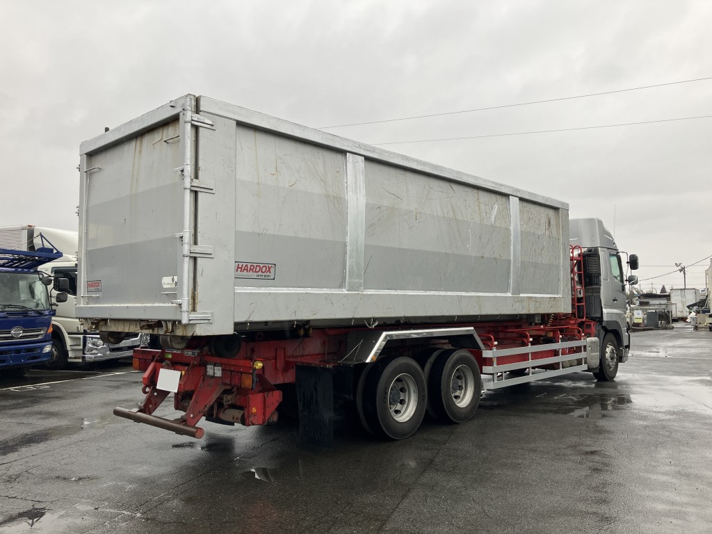 日野 プロフィア QKG-FS1EWEAの写真4