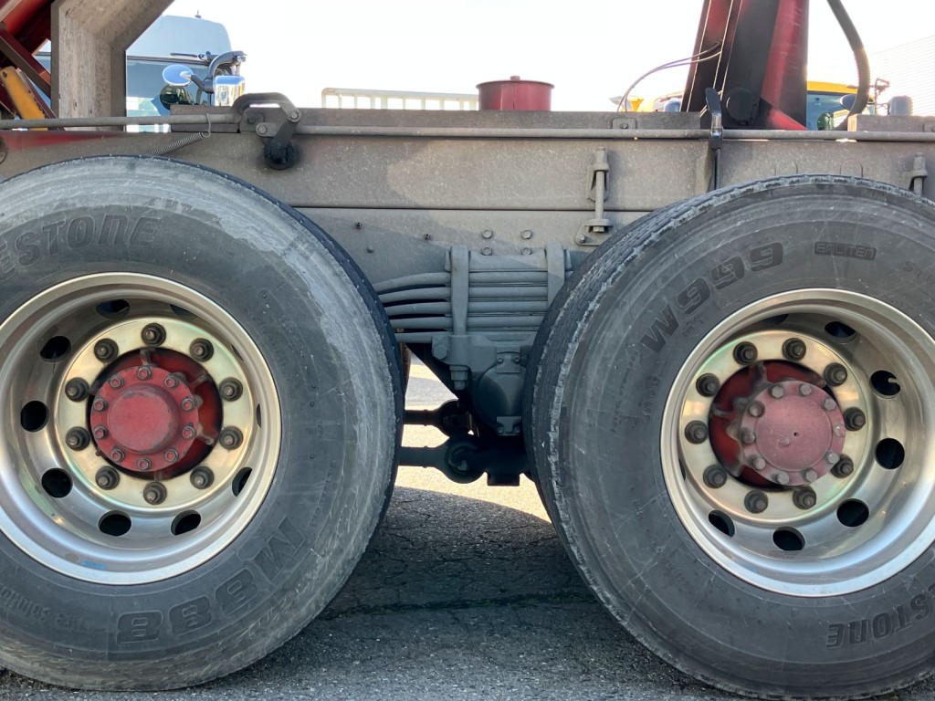 いすゞ ギガ QKG-CYM77AMの写真6