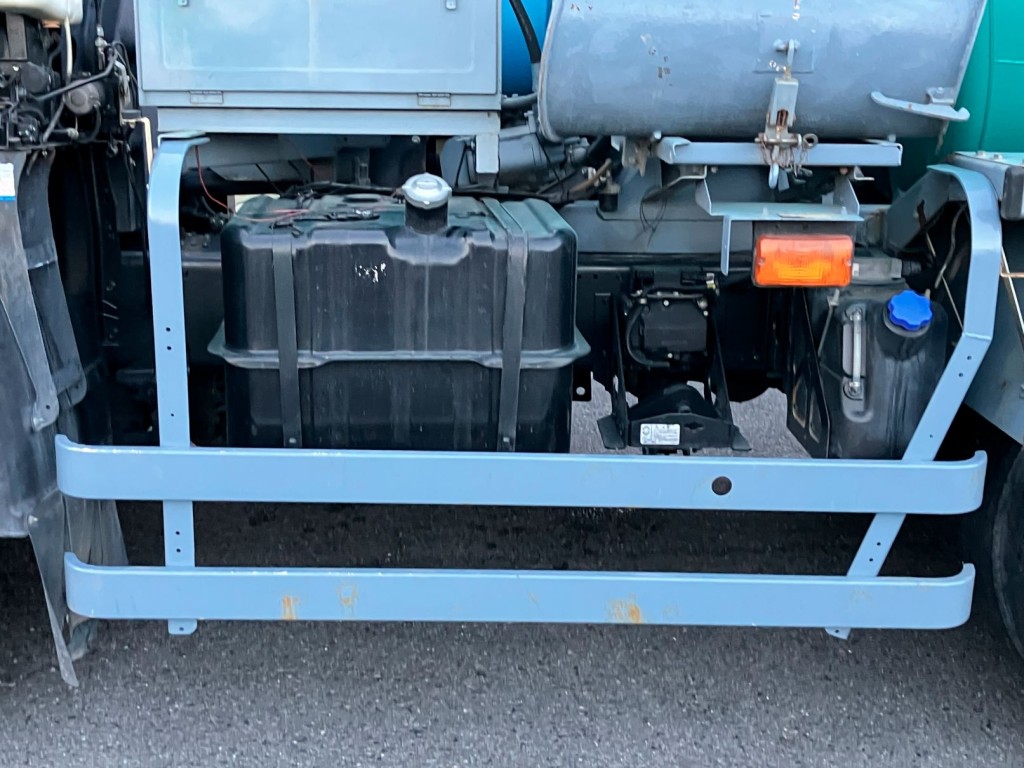 いすゞ ギガ QKG-CXZ77ATの写真18