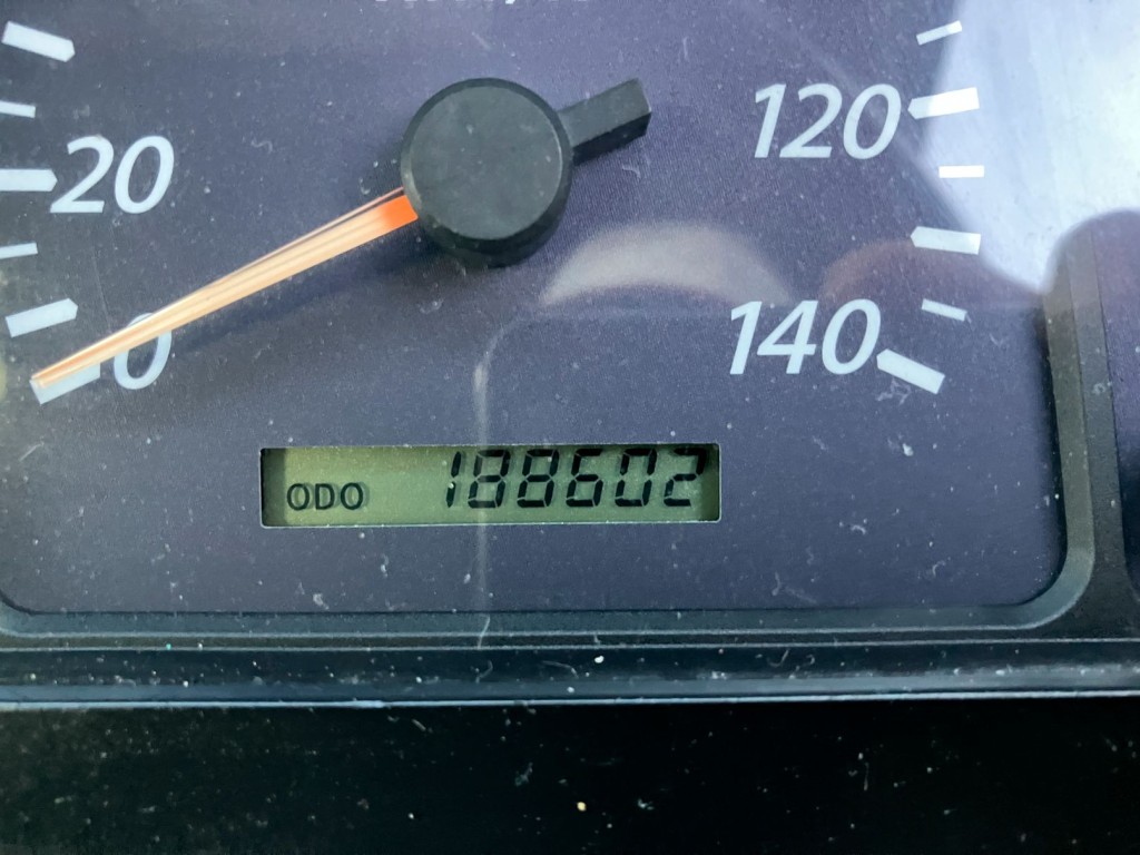 いすゞ ギガ QKG-CXZ77ATの写真21