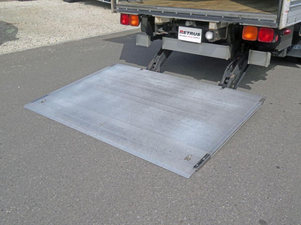 三菱 ファイター KK-FK64FK(2WD)の写真11