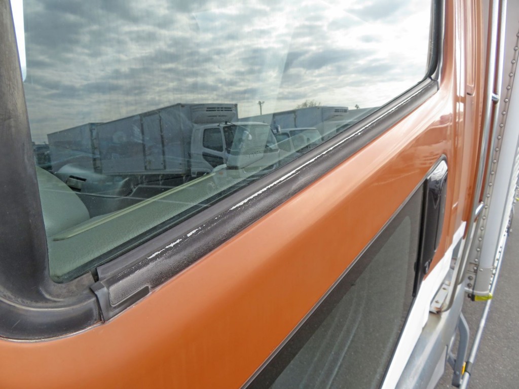 三菱 ファイター KK-FK64FK(2WD)の写真48