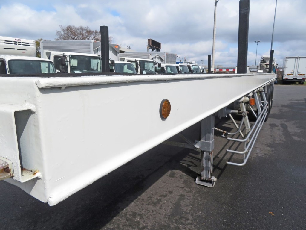 サイドレールの状態です。(大きい曲がりはありません)|東急 TF36H2C3の写真33