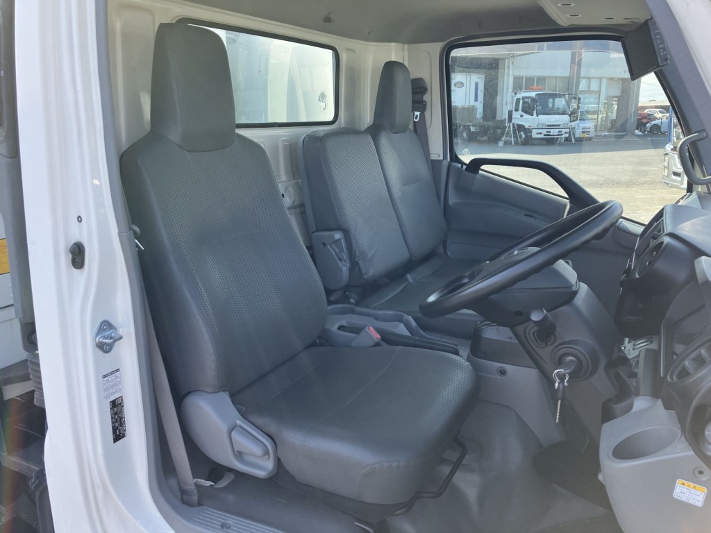 日野 デュトロ TKG-XZU710M(2WD)の写真8