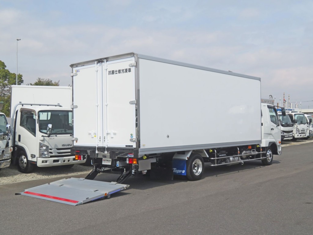 三菱 ファイター 2KG-FK65F(2WD)の写真4