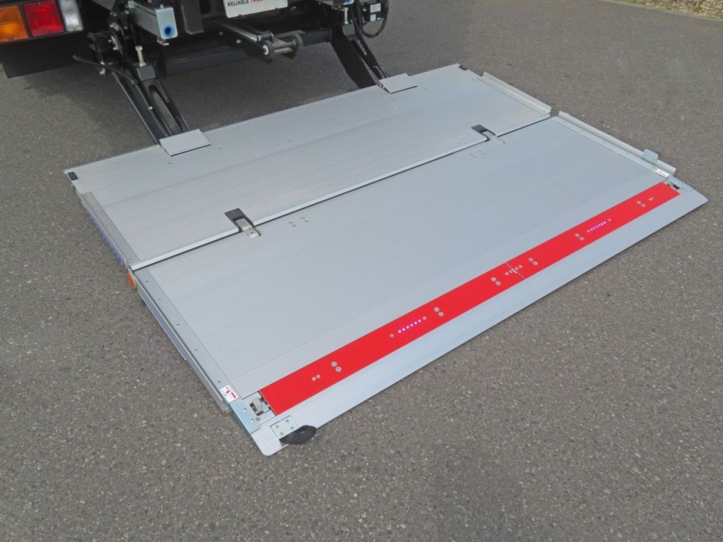 ゲートステージの状態です。|三菱 ファイター 2KG-FK65F(2WD)の写真12