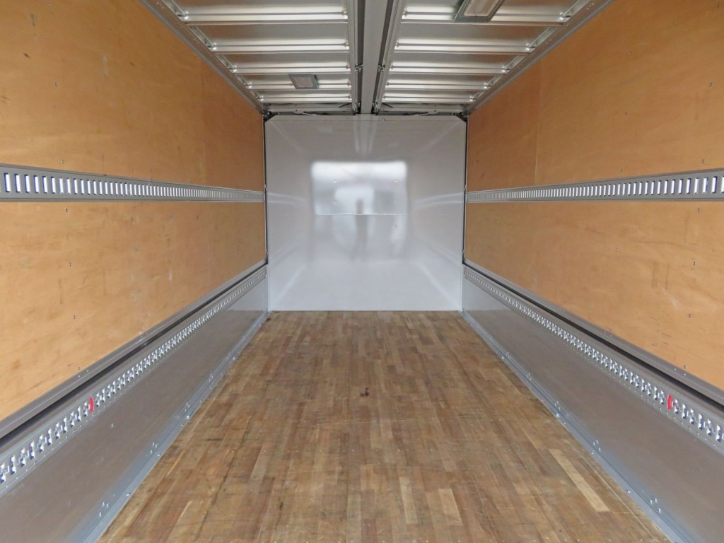 いすゞ フォワード 2RG-FTR90V4の写真8