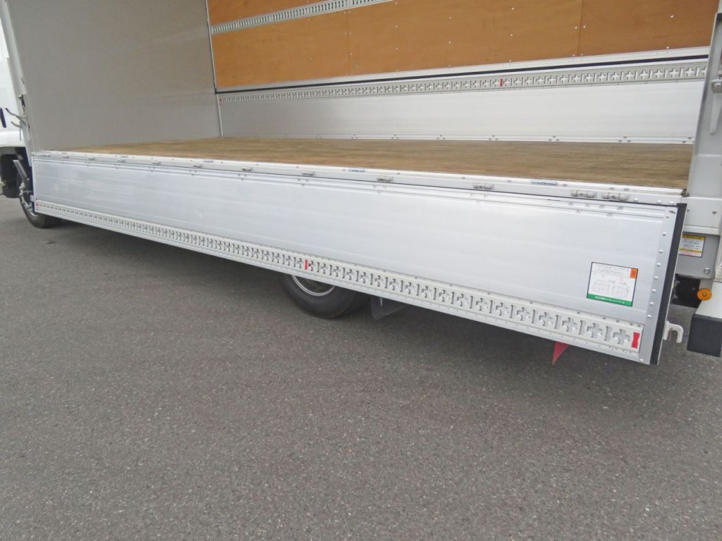 あおりの状態です。|いすゞ フォワード 2RG-FTR90V4の写真23