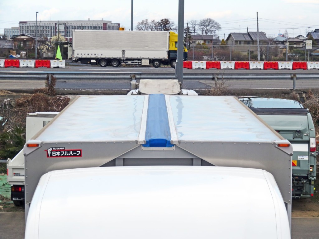 いすゞ フォワード 2RG-FTR90V4の写真37