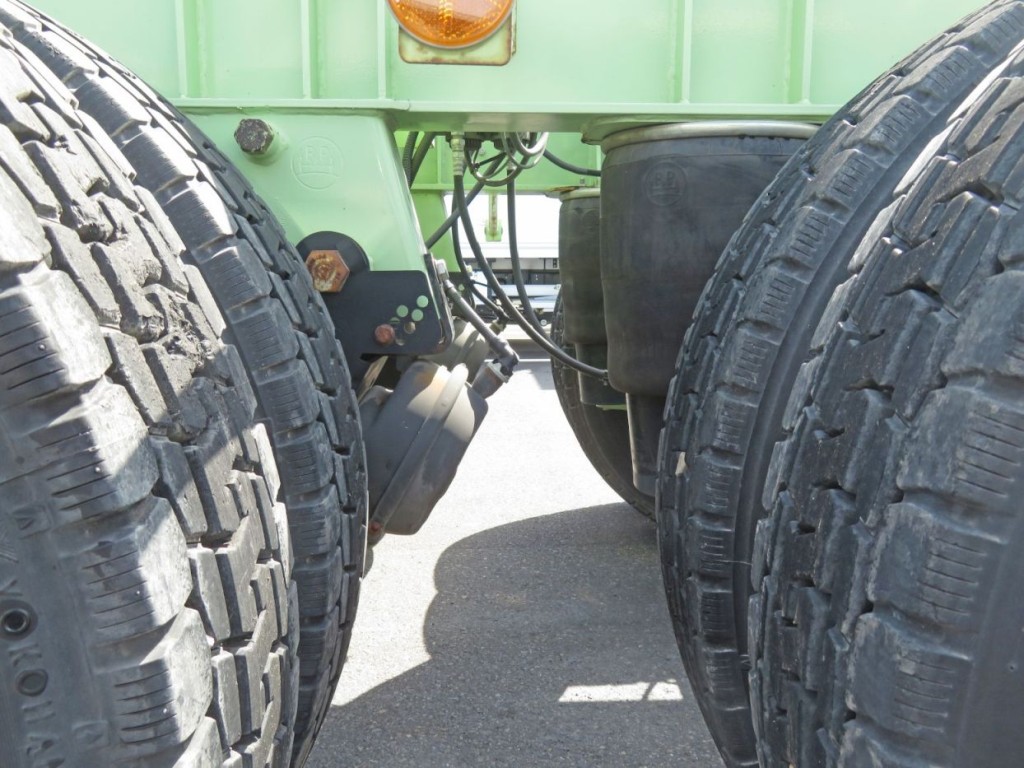 エアサスです。|トレクス CTB320WHの写真5