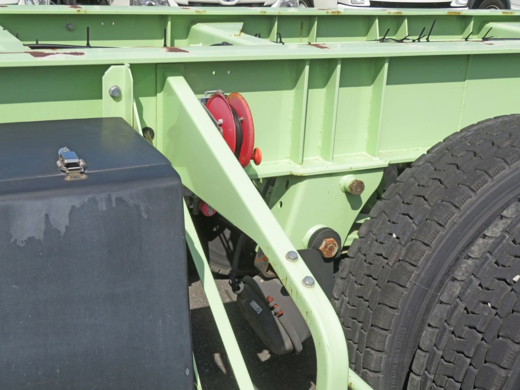 シャーシの状態です。|トレクス CTB320WHの写真6