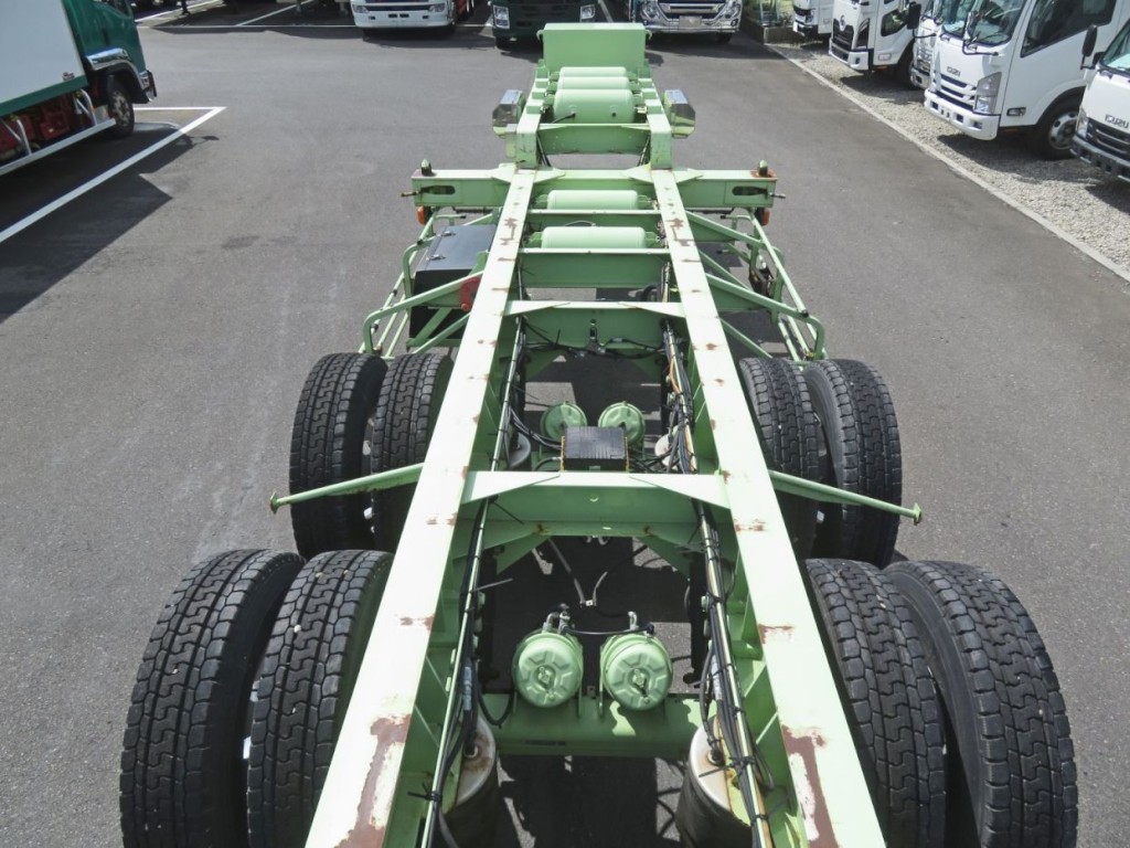 シャーシ上部の状態です。|トレクス CTB320WHの写真8