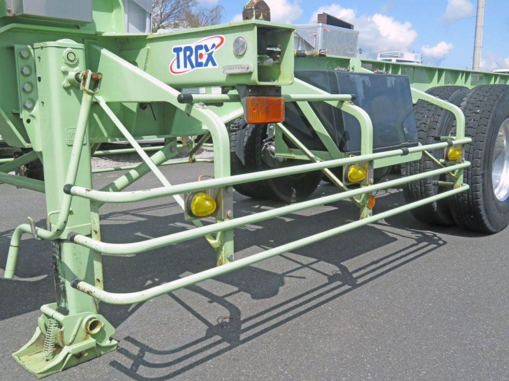 サイドバンパーの状態です。|トレクス CTB320WHの写真34