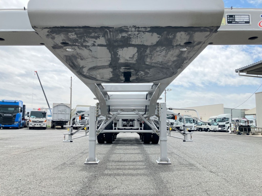 キングピン周りの状態です。|トレクス  NCCTB34081の写真9