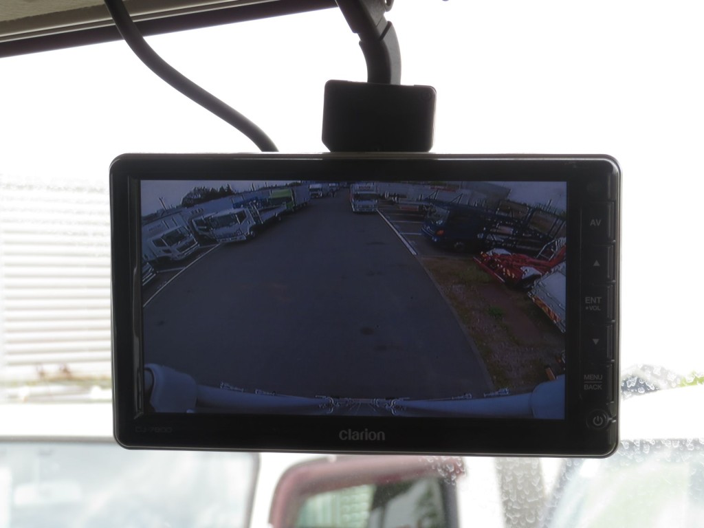 液晶バックモニター付きです。|日野 レンジャー 2KG-FD2ABG(2WD)の写真20