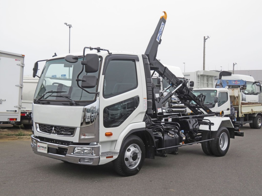 三菱 ファイター 2KG-FK72F(2WD)の写真1