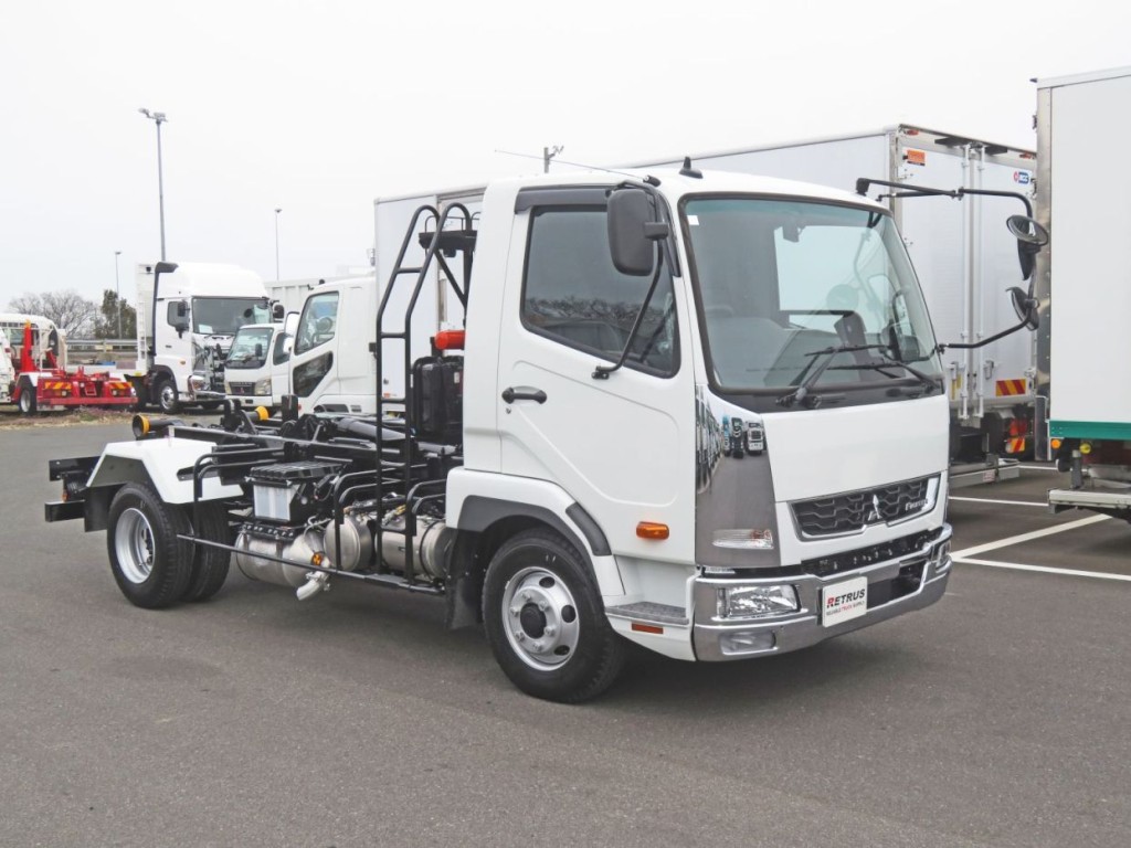 三菱 ファイター 2KG-FK72F(2WD)の写真2