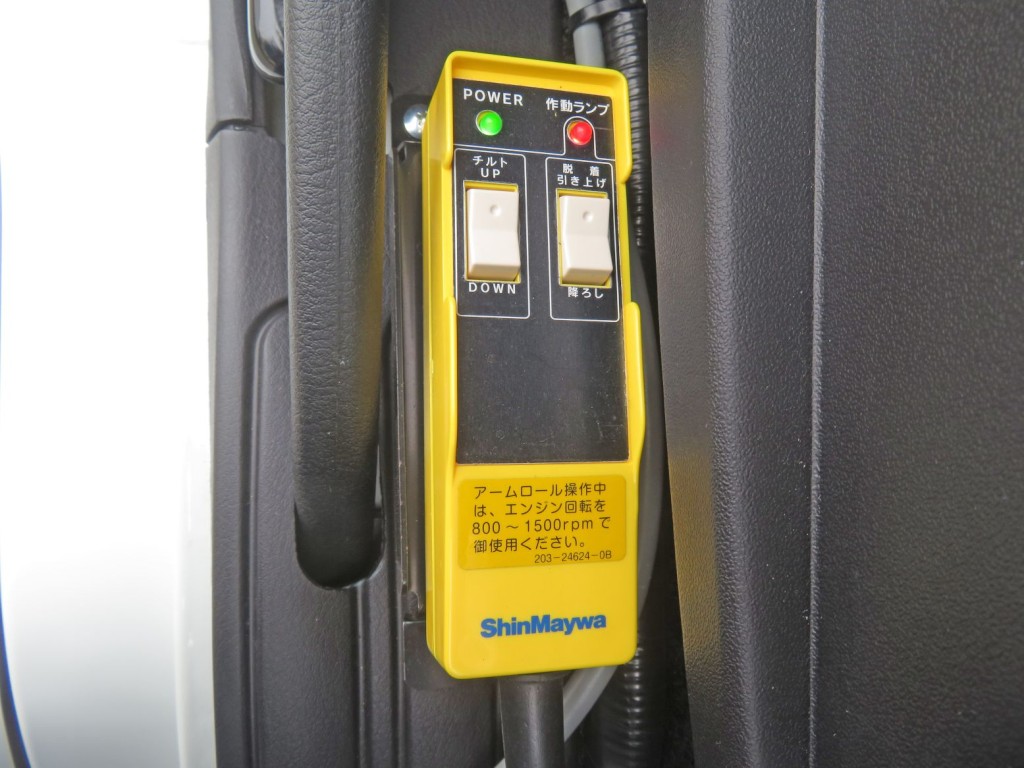 三菱 ファイター 2KG-FK72F(2WD)の写真16