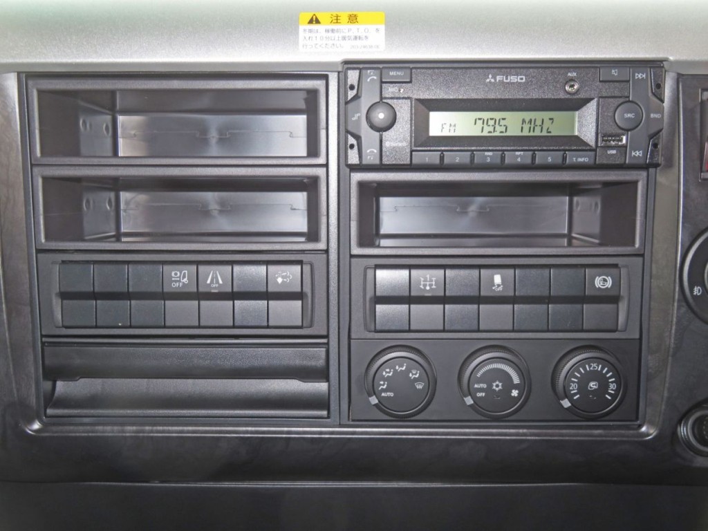 三菱 ファイター 2KG-FK72F(2WD)の写真17