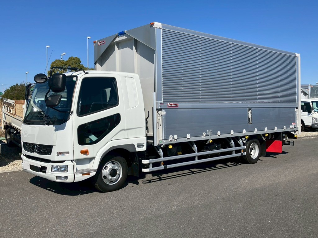 三菱 ファイター 2KG-FK65F(2WD)の写真1