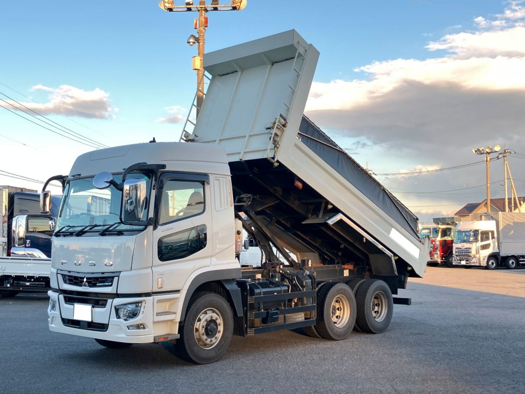 三菱 スーパーグレート 2PG-FV70HXの写真1