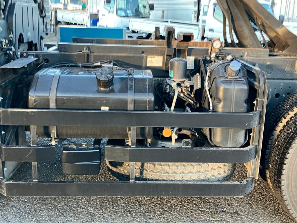 三菱 スーパーグレート 2PG-FV70HXの写真13