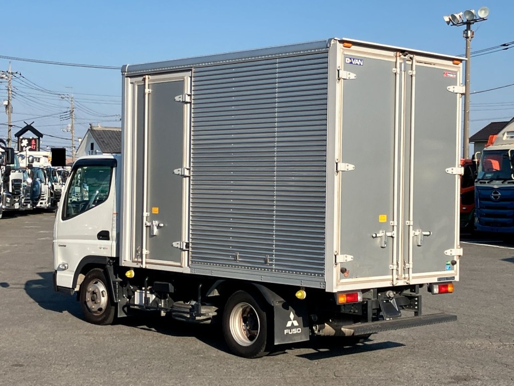 三菱 キャンター 2RG-FBA20(2WD)の写真3