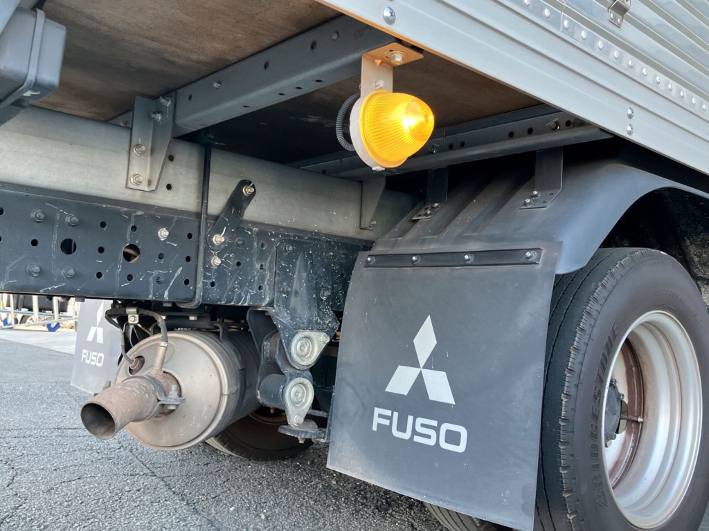 三菱 キャンター 2RG-FBA20(2WD)の写真6