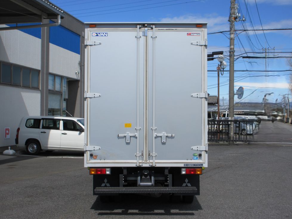 三菱 キャンター 2RG-FBA20(2WD)の写真8