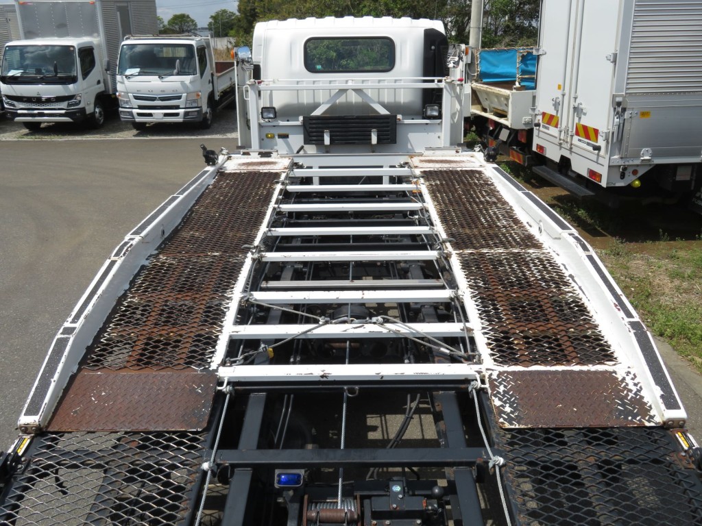 いすゞ エルフ TKG-NPR85YN(2WD)の写真10