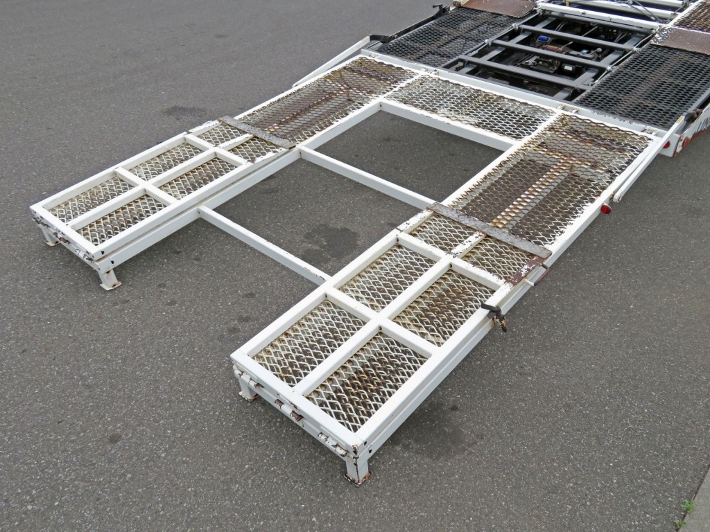 いすゞ エルフ TKG-NPR85YN(2WD)の写真14