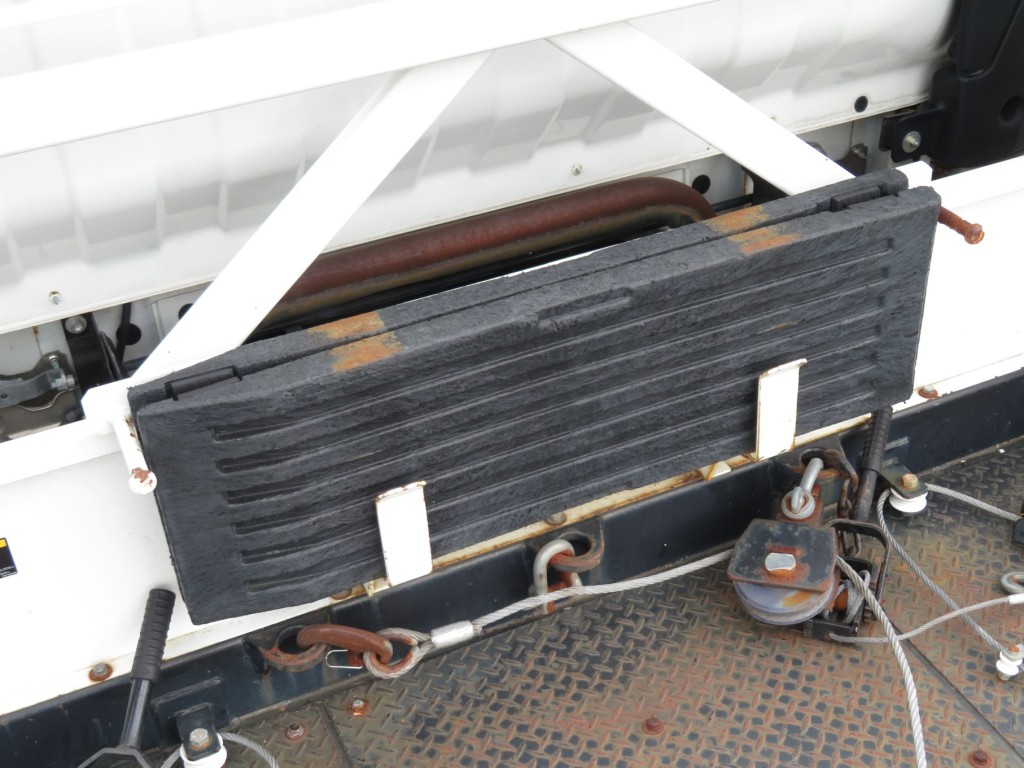 いすゞ エルフ TKG-NPR85YN(2WD)の写真15