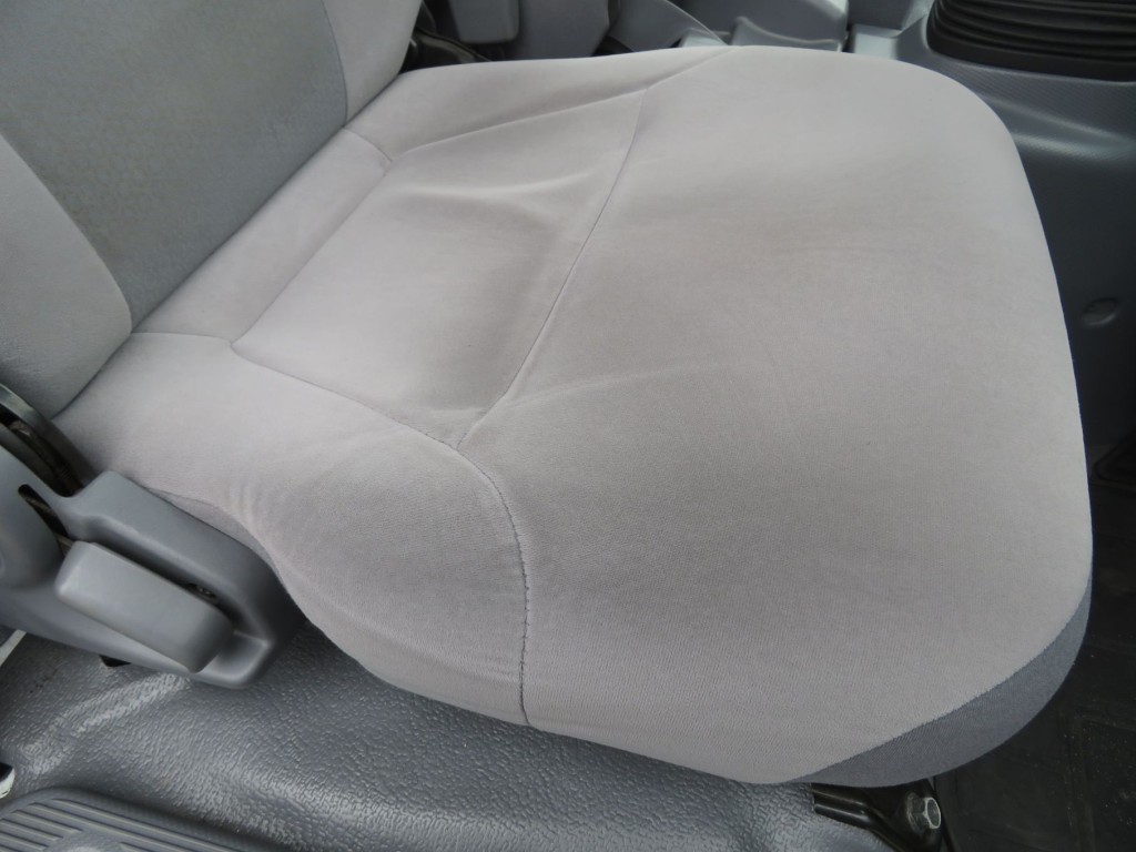 いすゞ エルフ TKG-NPR85YN(2WD)の写真33