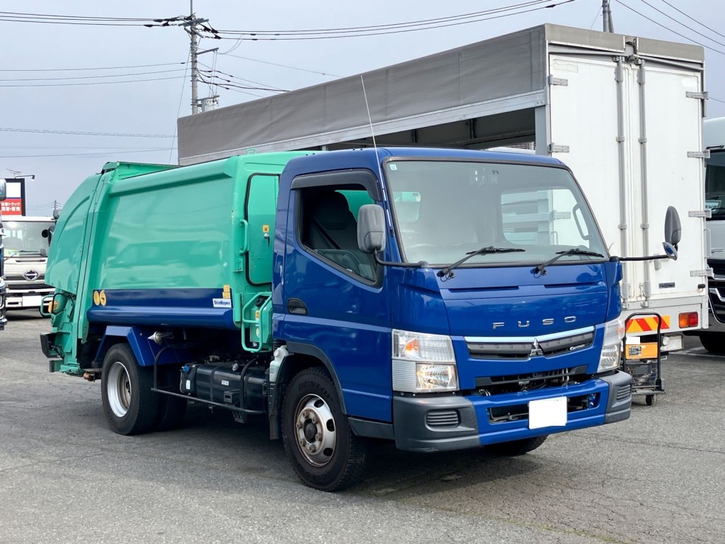 三菱 キャンター 2PG-FEB90(2WD)の写真2