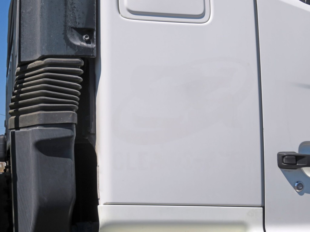 日野 プロフィア 2DG-FS1AGAの写真29