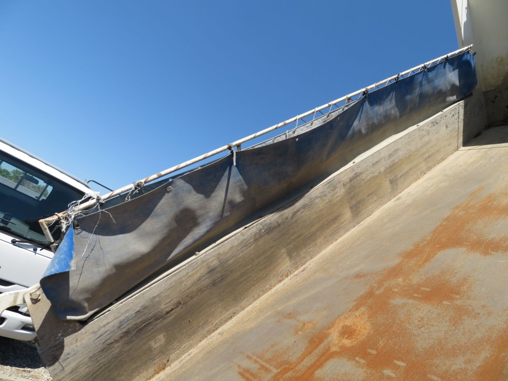 日野 プロフィア 2DG-FS1AGAの写真37