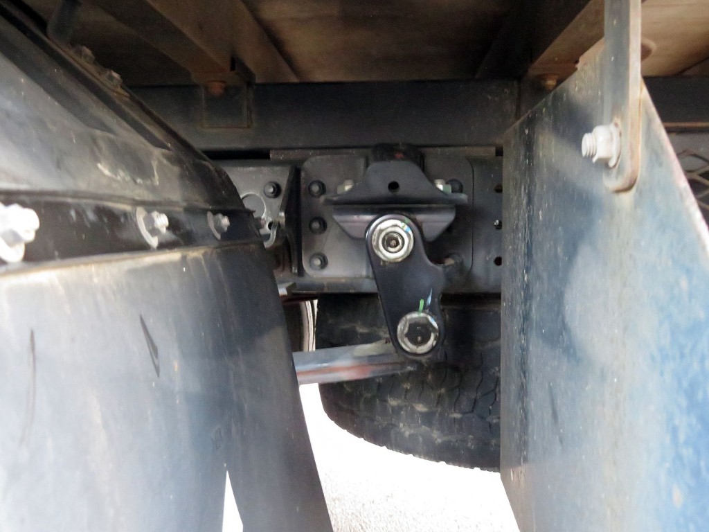 シャーシの状態です。|三菱 キャンター 2PG-FEB90(2WD)の写真5