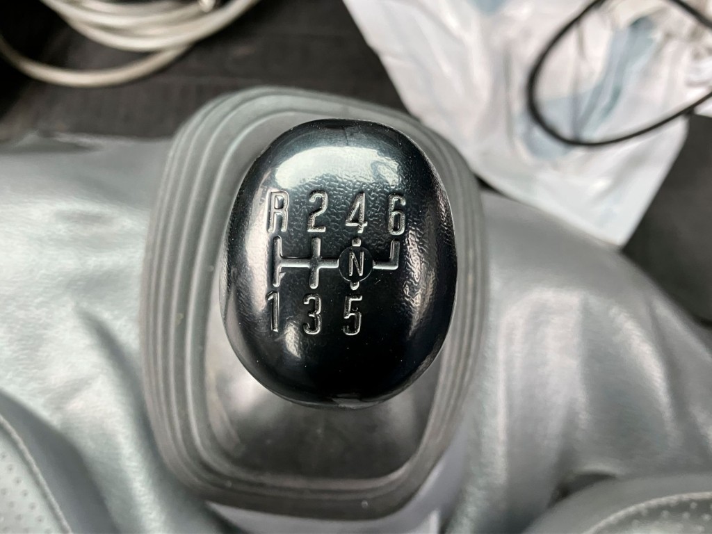 いすゞ エルフ TPG-NKR85AN(2WD)の写真20