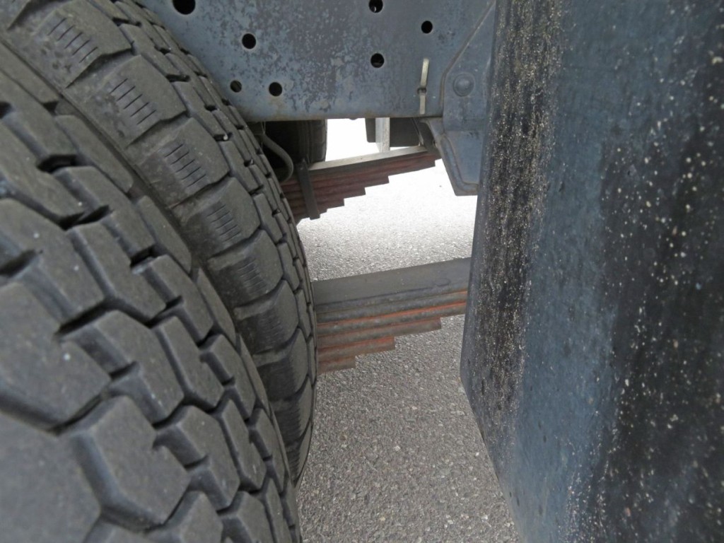 いすゞ エルフ TPG-NKR85AN(2WD)の写真5