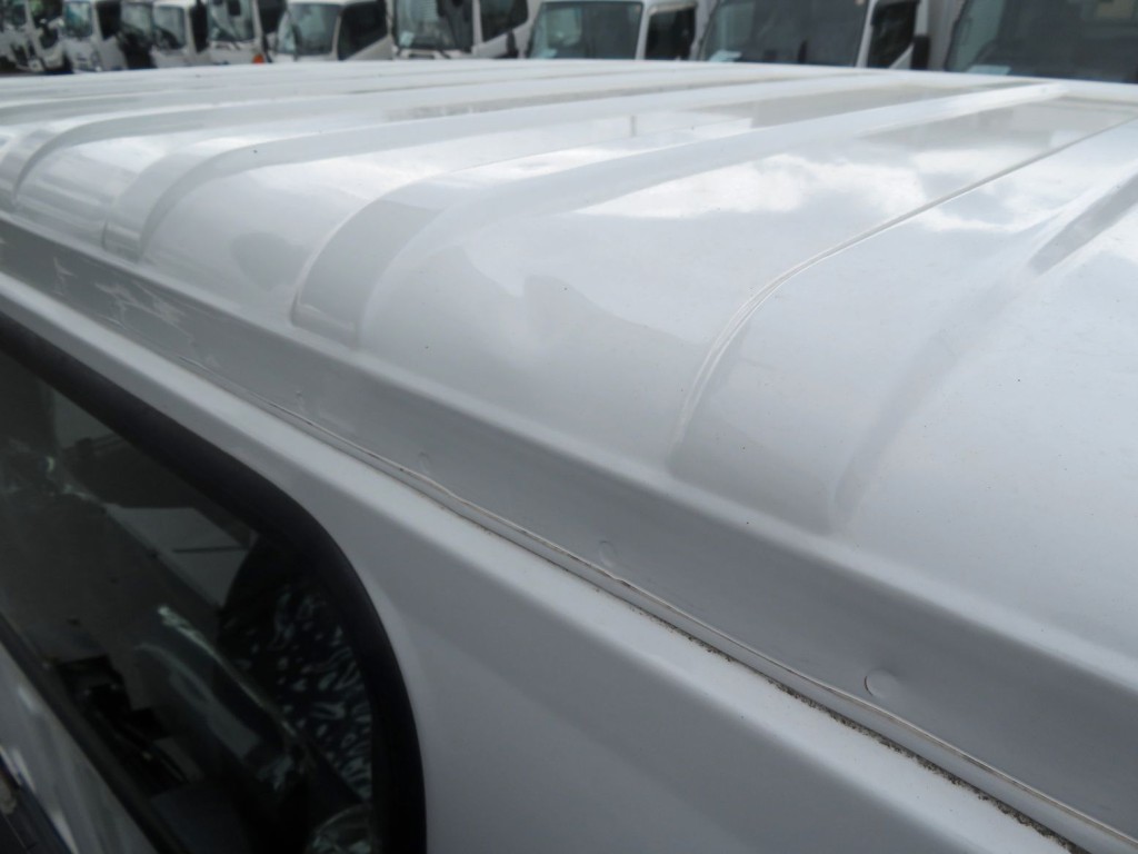 いすゞ エルフ TPG-NKR85AN(2WD)の写真24