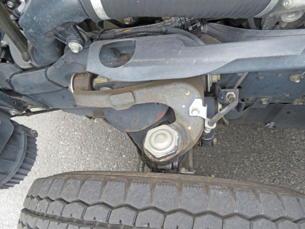 いすゞ エルフ TPG-NKR85AN(2WD)の写真33