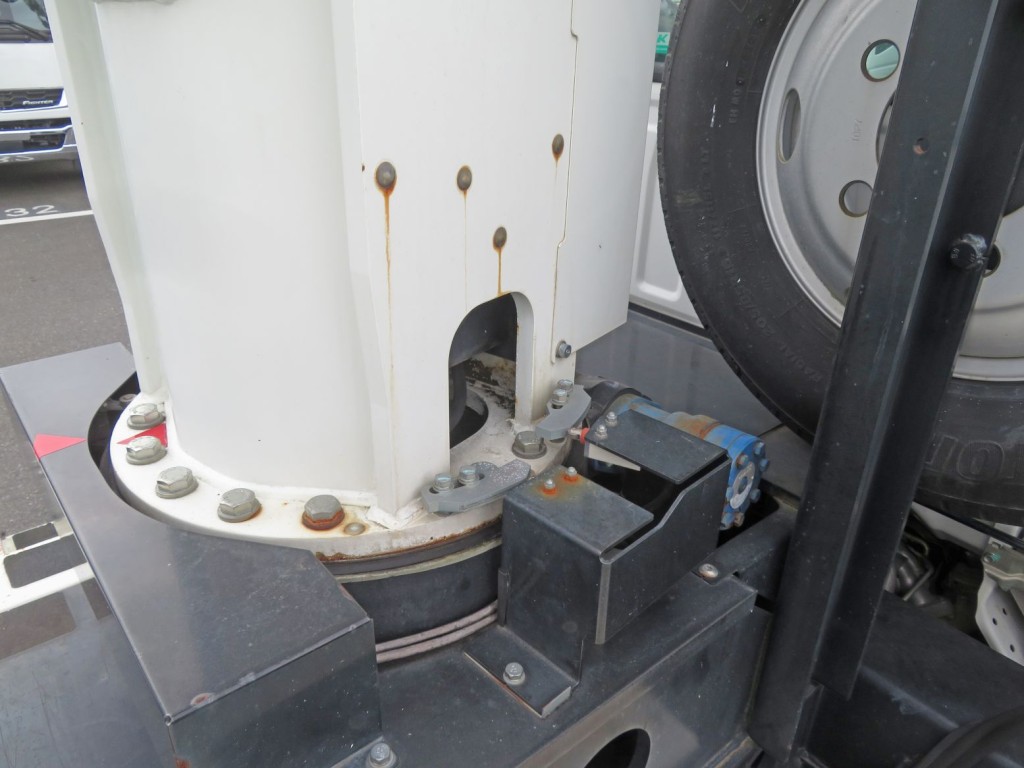 いすゞ エルフ TPG-NKR85AN(2WD)の写真43