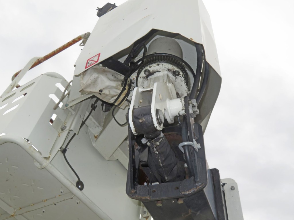 いすゞ エルフ TPG-NKR85AN(2WD)の写真50