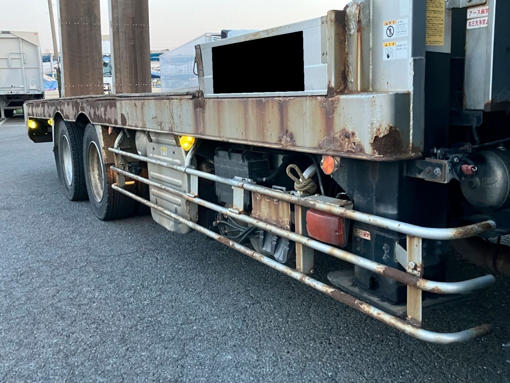 いすゞ ギガ QKG-CYZ77AJの写真20