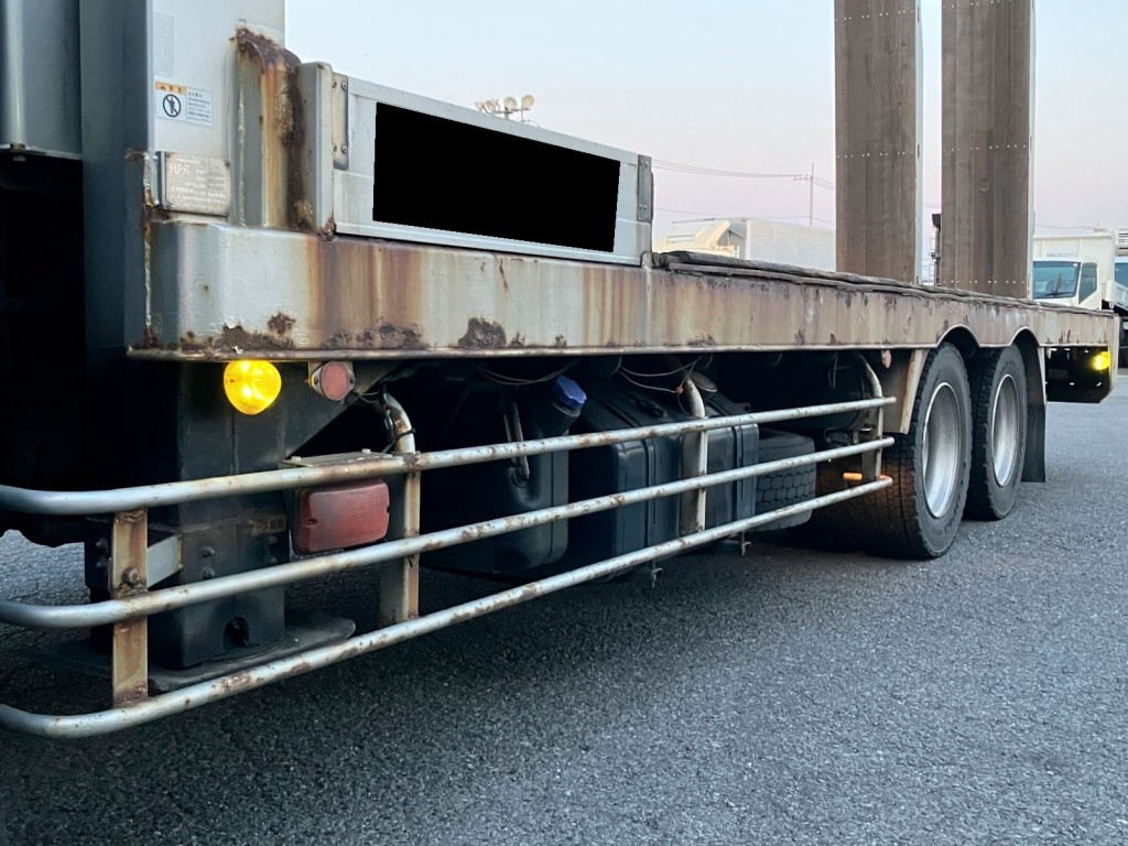 いすゞ ギガ QKG-CYZ77AJの写真21