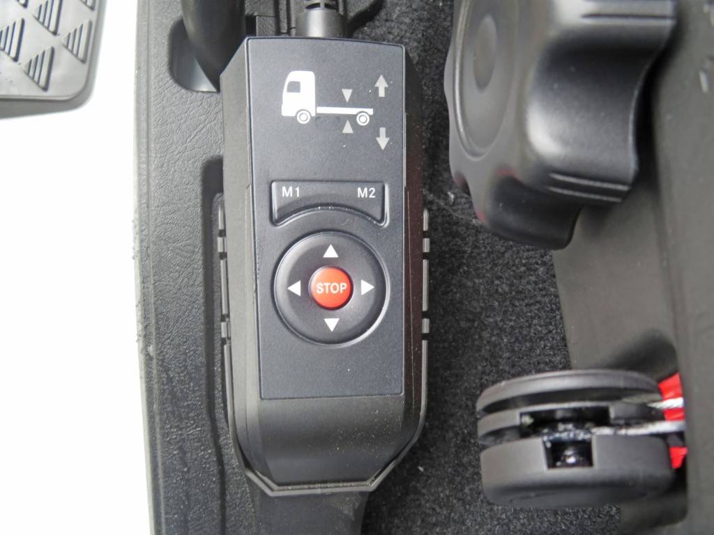 三菱 スーパーグレート 2PG-FS84HZの写真21