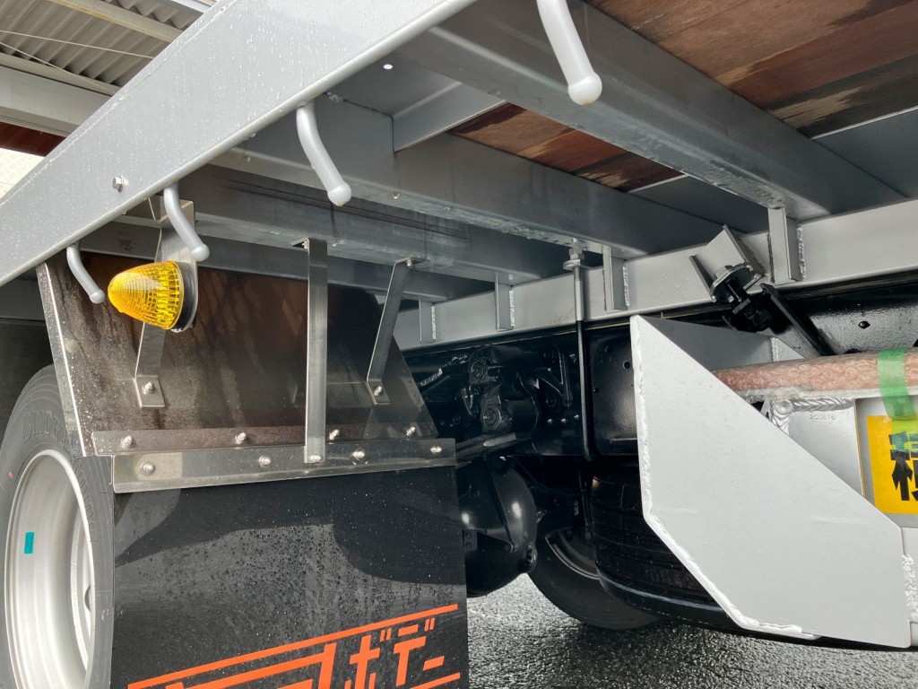 三菱 ファイター 2KG-FK62FZの写真6