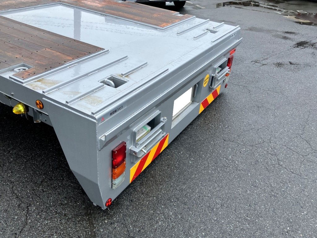 三菱 ファイター 2KG-FK62FZの写真12