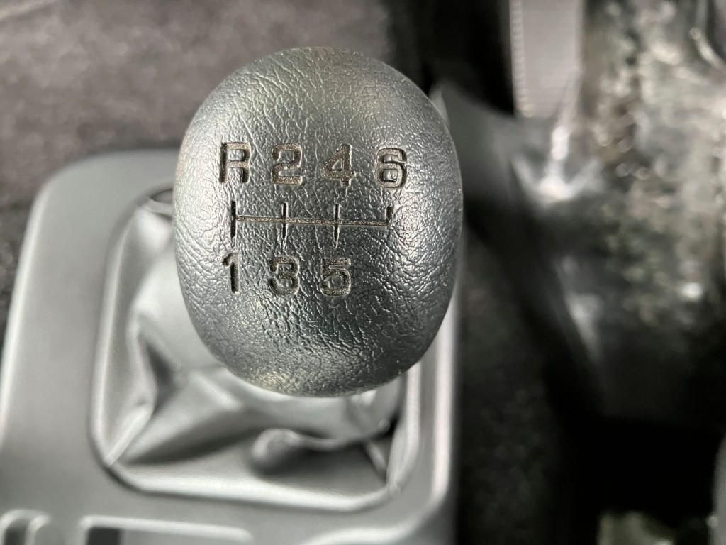 三菱 ファイター 2KG-FK62FZの写真23