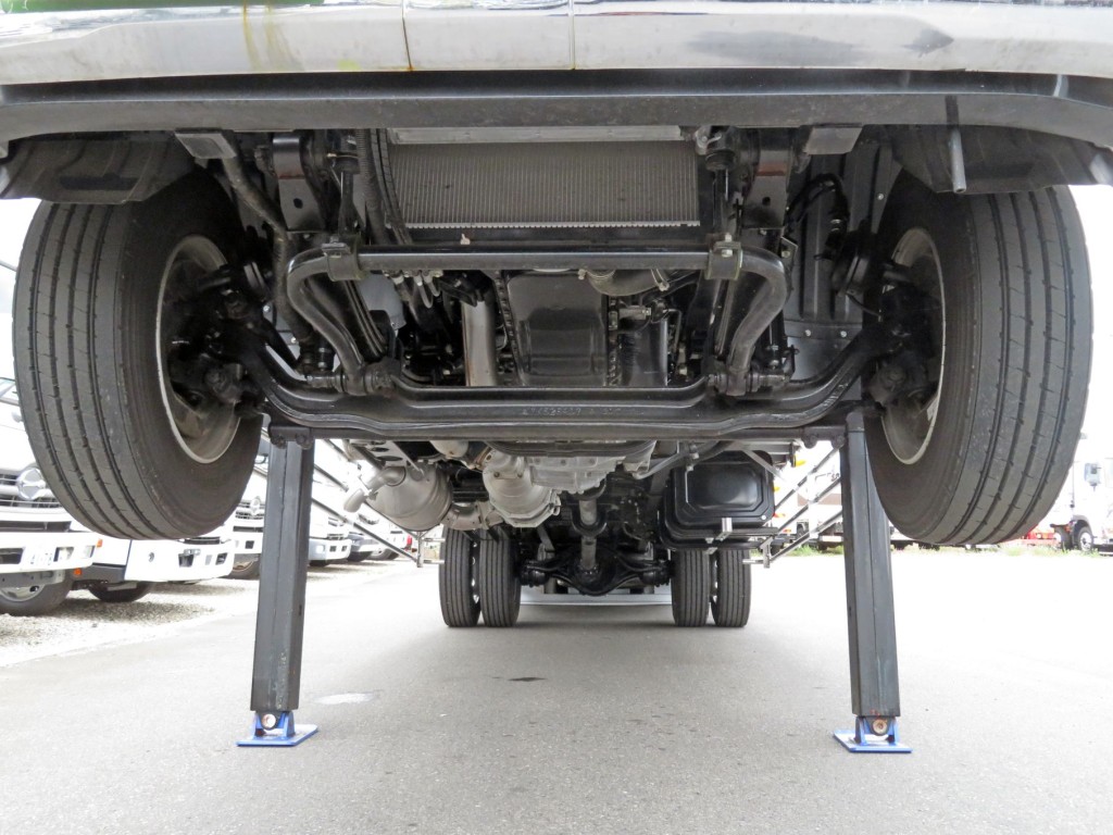 三菱 ファイター 2KG-FK62FZの写真12